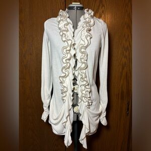 Studio Y women’s cream color cardigan - Medium.